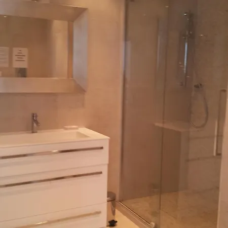 Luxurious Two Bedrooms Appartamento Cannes